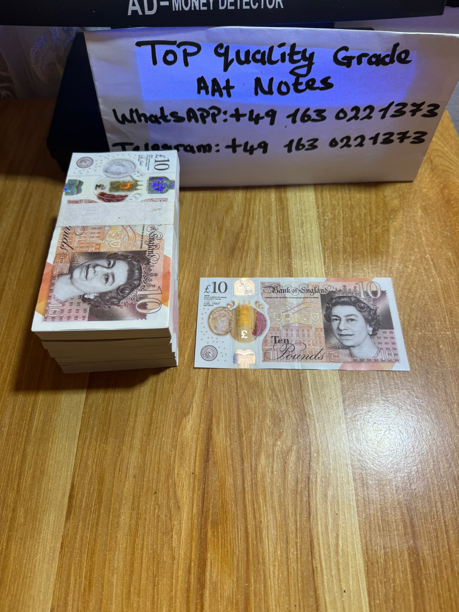 Counterfeit £10 GBP Bills