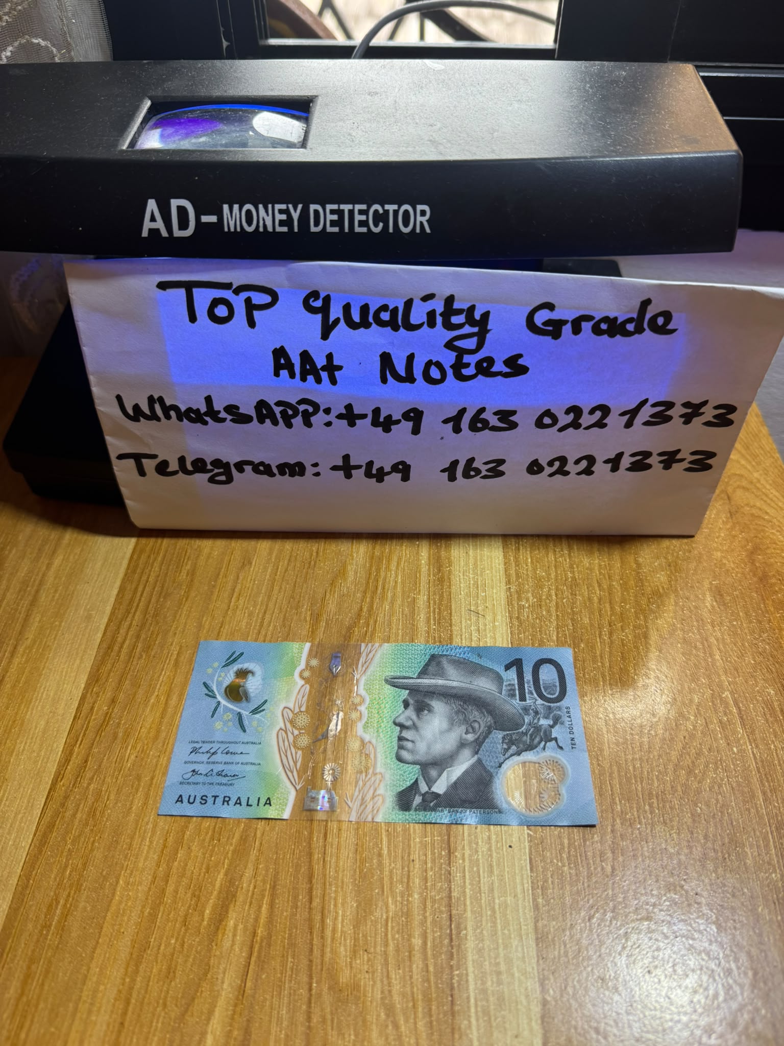 10 AUD – Buy 10 dollar Australian banknote